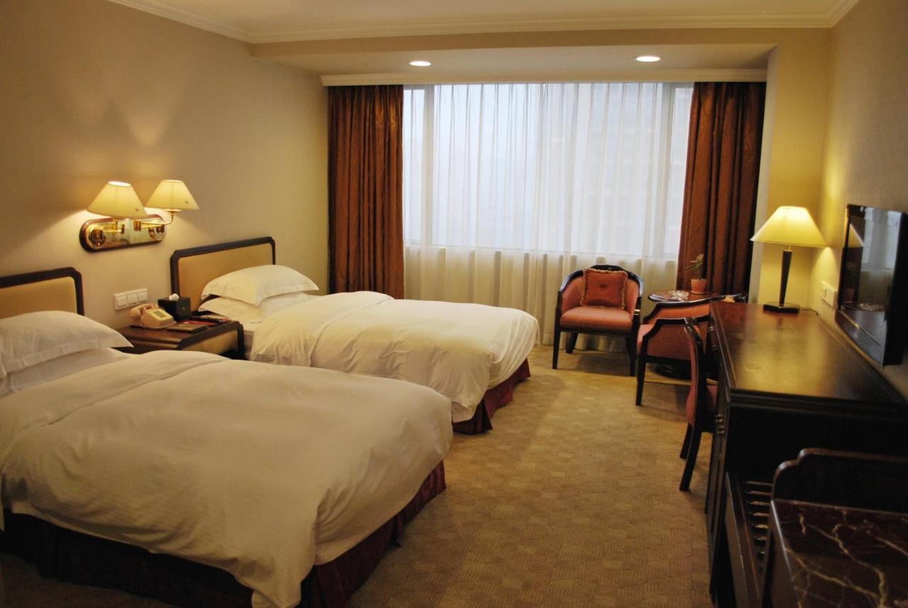 Zhongshan International Hotel Exterior photo