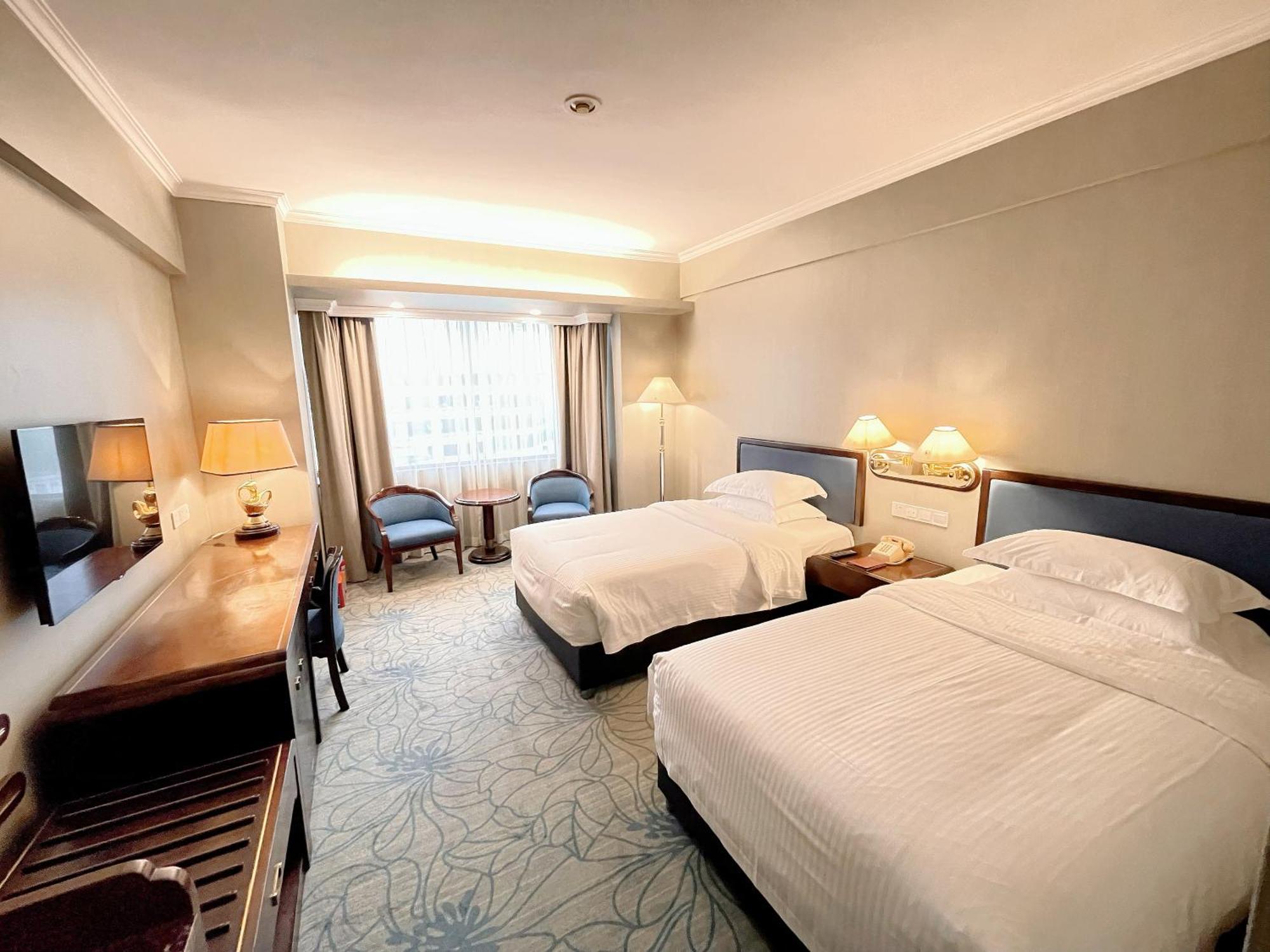 Zhongshan International Hotel Exterior photo