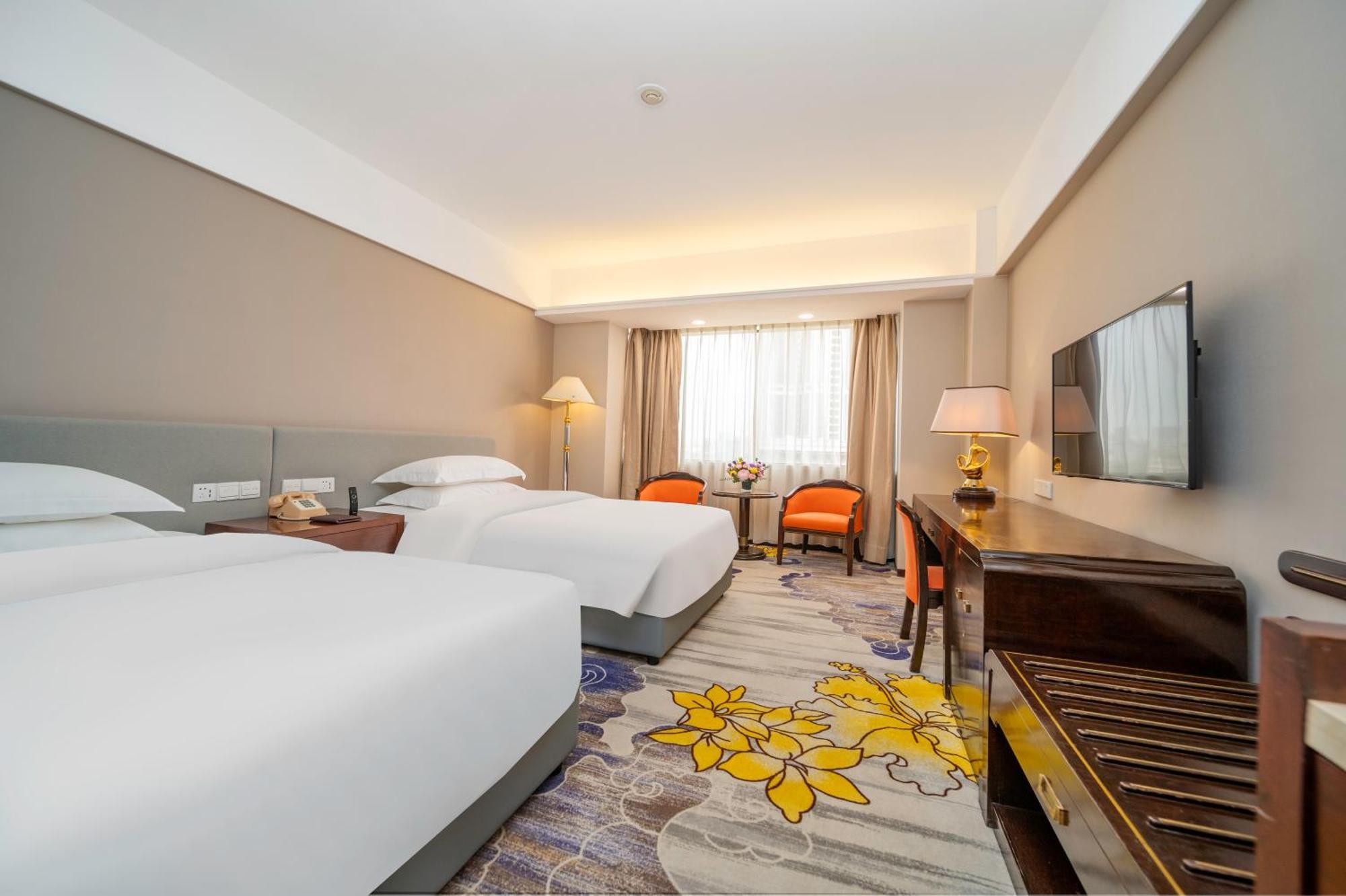 Zhongshan International Hotel Exterior photo