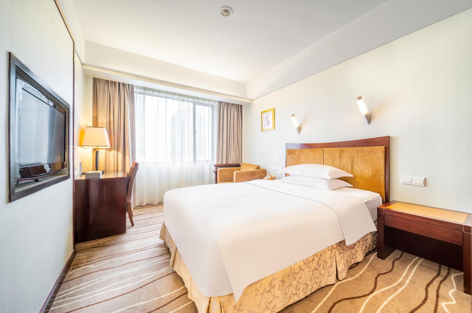 Zhongshan International Hotel Exterior photo